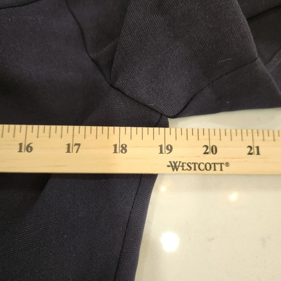 Vintage Tradition Petite Shirt and Skirt Combination Black Grey Floral Size 8P - Picture 9 of 16